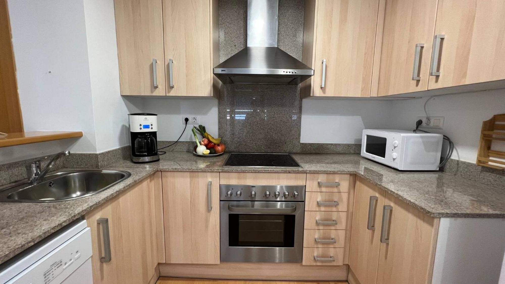 Bonito Apartamento Con Parking Y Piscina En Roses Av-53 ภายนอก รูปภาพ